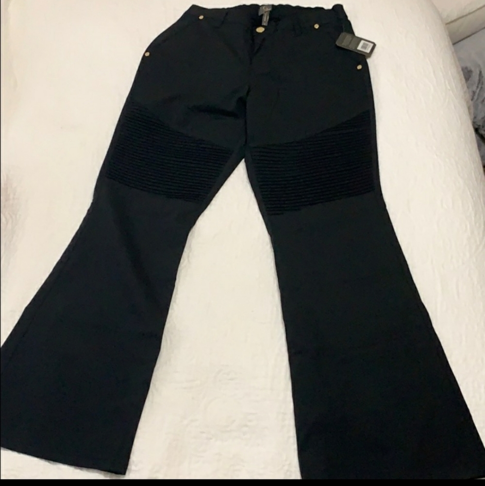 Jaanuu Scrub Pants